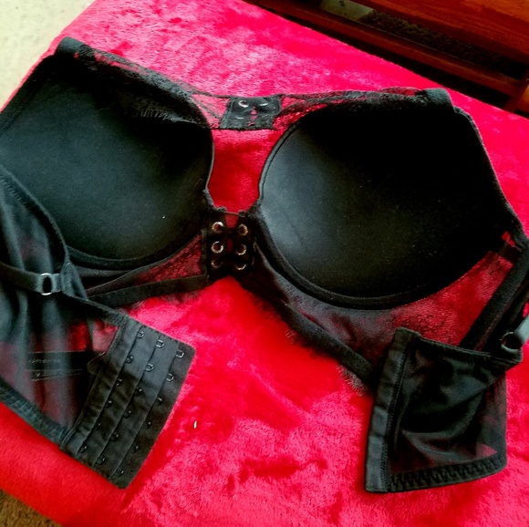 VS Very Sexy Pushup Bra - Picture 3 of 3